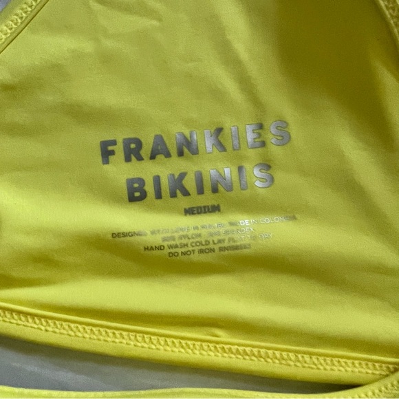 *SOLD* curtsy Frankie’s Bikinis Binx set in lemonade medium & large - Picture 5 of 13